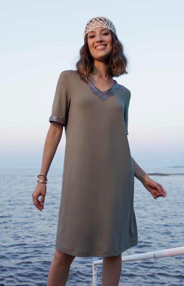 Amadine D3152 Abito M/M